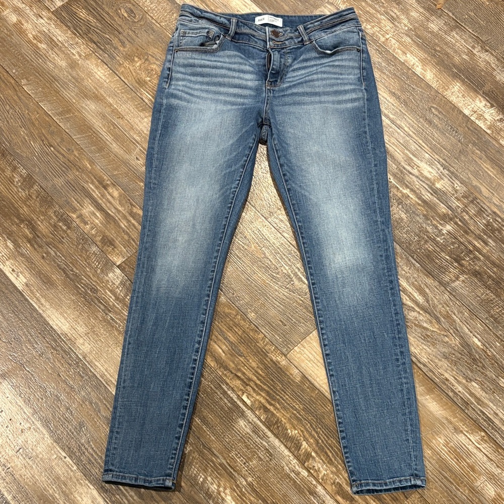 BKE Women's Skinny Jeans in Blue
